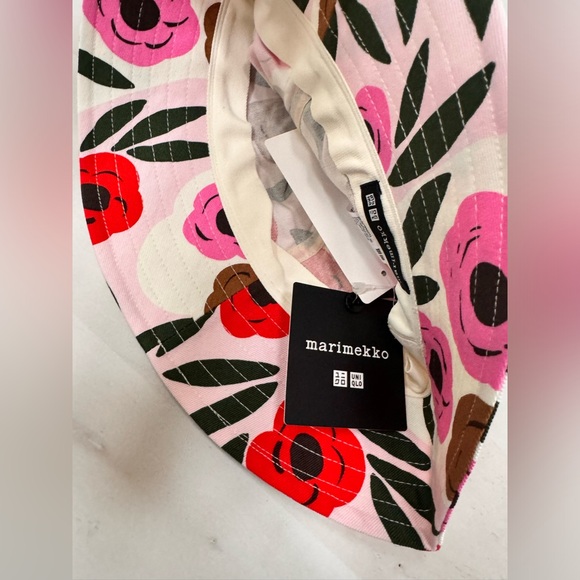 Uniqlo Marimekko Bucket Hat - Picture 3 of 5